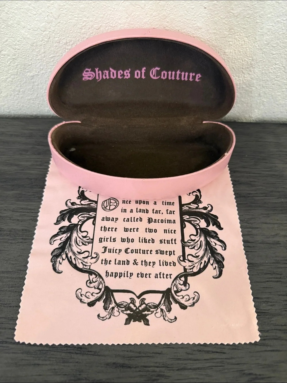 Juicy Couture Gold Oversized Sunglasses with Pink Case and Cloth